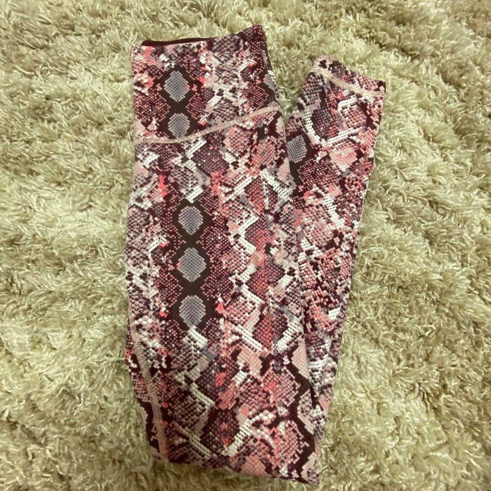 Pink snake skin pattern leggings